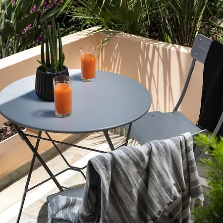 Nomas Lifestyle Living شقة خانيا